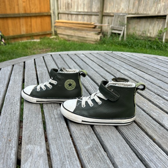 CHUCK TAYLOR ALL STAR 1V‎ HIGH TD 'UTILITY GREEN' size 8 kids - Picture 1 of 9